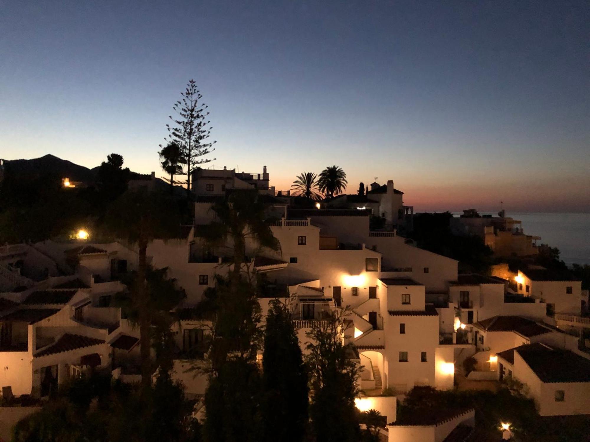 Nerja With View公寓 外观 照片